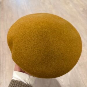 UNIQLO Stylish Mustard Beret